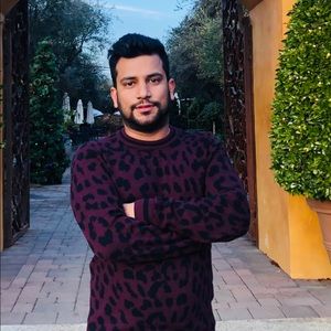 Meet your Posher, Deepak